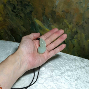 Nephrite Qinghai old mine old style carvings 3-dimensional Pi Xiu Jade pendant(with certificate) 和田玉青海老料旧工雕刻立体貔貅吊坠(附证书)