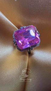 แหวนแฟชั่น เพชรแฟนซี CZ สวยน่ารักกกมาก แบบ บริดเจอตัน ราคา ฿1390.- บาท รวมส่ง Bridgerton style