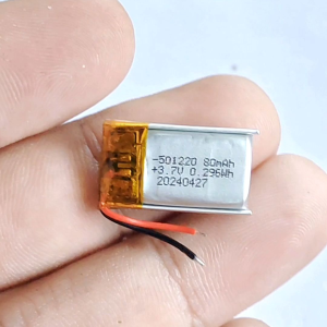 3.7v 80mah  501220 Li-Po li ionแบตเตอรี่ สำหรับMp3 MP4  กล้องติดรถยนต์
