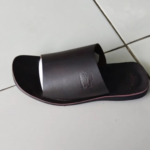 sandal pria 100% kulit terlaris#sandal pria kulit berkualitas