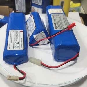 PIN ROBOT HÚT BỤI MEDION MODEL: 16192/19511/19510/18501/18500 CHUẨN LG3500MAH BẢO HÀNH 9 THÁNG