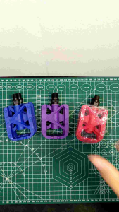 Pedal Sepeda / Pedal Sepeda Anak / Pedal Sepeda As Kecil / Pedal Sepeda As Drat Kecil Warna Ungu United FP-625