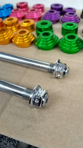 As roda depan dan belakang SUZUKI SATRIA FU new dan old Set boshing depan belakang