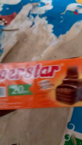 Superstar Chocolate 1 Box (isi 20 pcs)