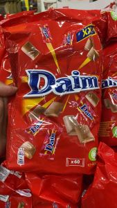 Daim chocolate ซื้อ 2 คุ้มกว่า ดาอิม ช็อกโกแลตสอดไส้คาราเมล 460g