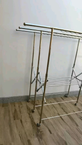 Stainless Steel 3 bar Extendable Laundry Rack with big wheel