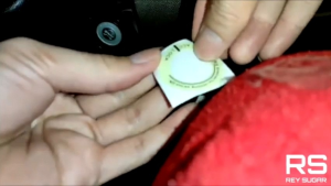 Emblem Ring Lubang Kunci Mobil