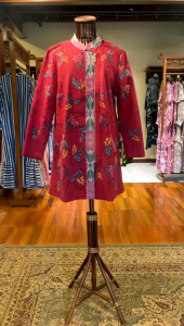 Tunik Katun by Dian Pelangi LIMITED EDITION Blouse Baju Atasan Kemeja Blus Outfit Busui Kerja Kantor Pesta Pernikahan Kondangan Casual Formal Wanita Hijaber Cantik Anggun Modis Modern Elegan Mewah Model Korea Terbaru Motif Limar Cap Hand Made Kekinian