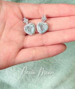 Neew Moon | ✨ต่างหูรูปหัวใจทัวร์มาลีน เล่นแสงประกายระยับมาก งานราตรี หรูหรา เจ้าหญิง ลูกคุณหนูแฟชั่น พลอยสีฟ้า