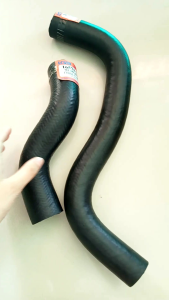 SELANG RADIATOR TOYOTA COROLLA GREAT AE ATAS DAN BAWAH