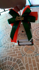 pita hampers natal dan hangtag natal-pita hampers natal-pita custome-natal