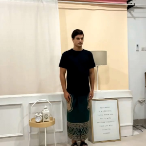 Sarung batik sarung santri sarung palaikat sarung dewasa wayang hanacaraka sarung terompah