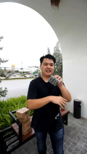 [1เเถม1] พลัง 2 รู – PEK Double-Hole Refreshing Stick น้ำมันหอมระเหยแบบพกพา กลิ่นเย็นสดชื่น มีให้เลือกหลายกลิ่นผลไม้ ใช้ง่าย ใช้ได้ทุกที่