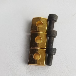 น๊อตล็อคสายกีต้าร์ 42 มม. ทองเหลือง 1 ชุด