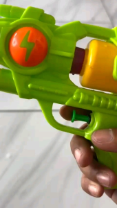 Mainan Anak Pistol Air Ukuran Medium Water Sand Toys