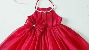 Váy Yếm Công Chúa Trắng Bé Gái 4 Đến 30kg Chất Tơ Nến Mềm [V092] Chất Liệu Lụa Nến Mềm Mại Đầm Công Chúa Dài Tới Gối - Lazada