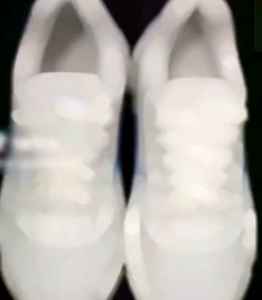 sepatu snaekers motif coek sepatu olahraga wanita sepatu hits