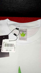 t-shirt blackwhite.inc // cannabis.