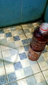 FAST CLEAN PEMBERSIH PORSELEN: Solusi Penghilang Noda Keramik & Pembersih Kamar Mandi