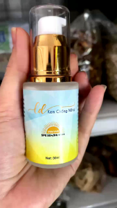 KEM CHỐNG NẮNG DƯỠNG ẨM DA ĐỘ CHE PHỦ CAO SPE 50/PA++++ 30ML DÙNG CHO DA KHÔ NHẢY CẢM LÀM LỚP LÓT TRANG ĐIỂM.