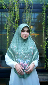 HIJAB INSTAN BERGO MOTIF 002