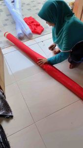 Umbul-umbul dan bendera merah-putih