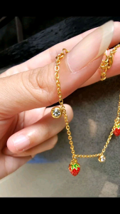 BBสร้อยข้อมือสแตนเลสลายจี้สตอเบอรี่