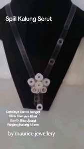 Maurice Jewellery Kalung Wanita Panjang Serut Liontin Bunga Segi Lima Elegan Rantai