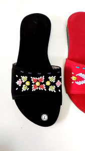 gamusa/velvet abuloryo (beaded)strap flat slipper for women(black red blk/red combi)