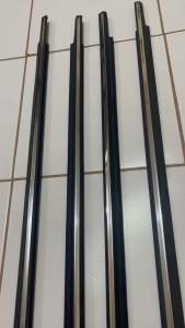 1 SET CHROME OUTER DOOR RUBBER MOLDING WEATHERSTRIP TOYOTA ALTIS 2002 2003 2004 2005 2006 2007