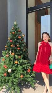 40125.4 เดรสกุหลาบ ทรงดอกไม้3Dเนื้อนุ่ม ทรงAช่วงคอใช้เชือกรูดผูกโบว์เก๋ๆ ได้หลายแบบ Tag::Mirror Sister