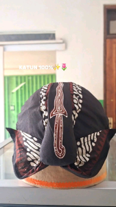 BLANGKON LIPAT MATARAM JOGJA ALUSAN BISA DI CUCI