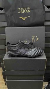 New พร้อมส่ง รองเท้าฟุตบอล รองเท้าสตั้ด สินค้าตรงปกถ่ายจากภาพจริง แถมฟรีกล่องดันทรง