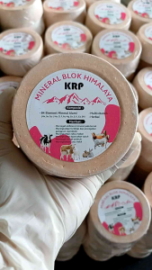 Mineral blok - Grosir 3 pcs - Mineral Blok Himalaya krp 500grm - Mineral blok himalaya - Himalayan Salt lick - Mineral untuk kambing - Mineral untuk domba - Mineral untuk sapi - Mineral untuk ternak - Mineral block - Mineral blok kambing - Mineral sapi -
