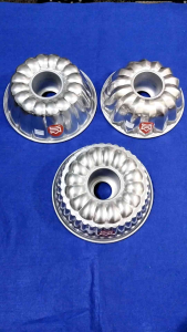 Cetakan Kue Berkualitas: Pilihan Terbaik untuk Bolu Marmer, Bluder, dan Press Tebal