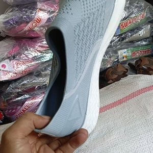 sepatu karet att model terbaru untuk wanita