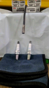 SIZFR6B8EG Audi A1A3 Volkswagen GolfJettaBeetlePoloVentoScirocco EA111 NGK 96209 Laser Iridium Spark Plug