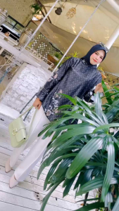 BRAINLY BEE RANIA: Baju Atasan Kemeja Monogram Wanita Muslimah Rania Shirt By New Brainlybee. Nazra Sha