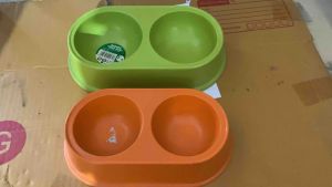 ชามอาหารสัตว์ 2 หลุม รหัส 3046 ไซค์ M สุนัข แมว ก้นลึก มี 2 ขนาด ช่อง 1-6 และ 7-12 ทำจากเยื้อไม่ไผ่