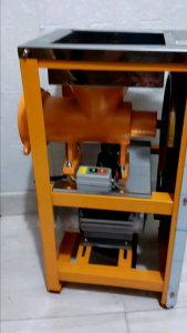 Mesin Giling Daging & Kacang: Mesin Daging YL42 Listrik Siap Pakai