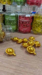 MINYAK RAMBUT HAIR OIL (Vitamin Rambut) 15- 30 capsules/bottle (THE ESSENCE HAIR CARE)Kering Rosak Lembut