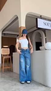 กางเกงยีนส์ขากระบอกใหญ่สีฟอกสวยๆ