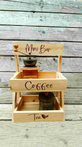 ชั้นไม้สนสำหรับวางต้นไม้  ชั้นวางหอมกระเทียม ชั้นวางเครื่องครัว วางกาแฟ ชั้นมินิมอล ผลิตในไทย