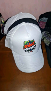 TOPI SOBAT NGARIT/MELENGKUNG /TOPI VIRAL TERKINI