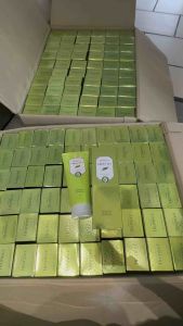 Gel Tế Bào chết trà Xanh dùng cho mọi loại da Deoprce