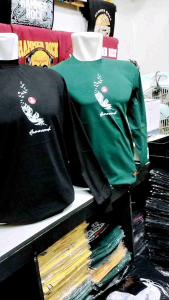 Baju Kaos Pria Distro Aril Noah Terbaru Motif Hammer Rock/Kaos Pria Wanita Lengan Panjang