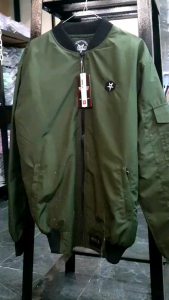 Jaket Bomber Rebellion Pria Waterproof Logo Bordir