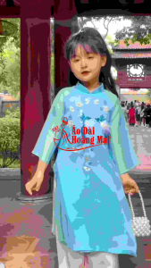 Áo dài cách tân mẹ và bé Mộc trà xanh 4 tà đính kết thủ công cao cấp - Áo Dài Hoàng Mai