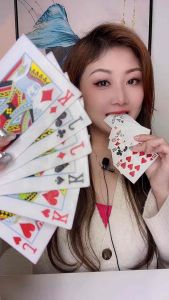 ขนมกระดาษจีน ทำจากแป้งข้าว สามารถทานได้