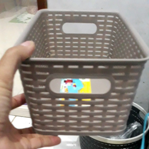 KERANJANG PENYIMPANAN/KERANJANG DOROTA/KERANJANG PLASTIK SERBAGUNA DOROTA 3301 GREEN LEAF